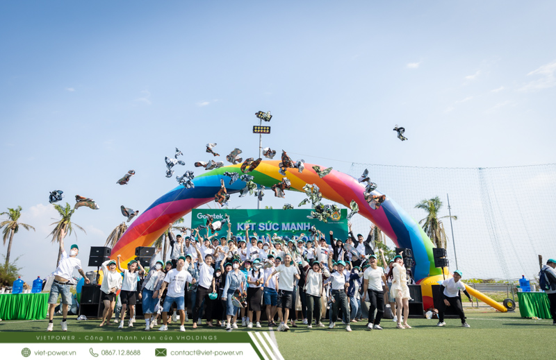LuxTour phục vụ các dịch vụ về tour team building trọn gói