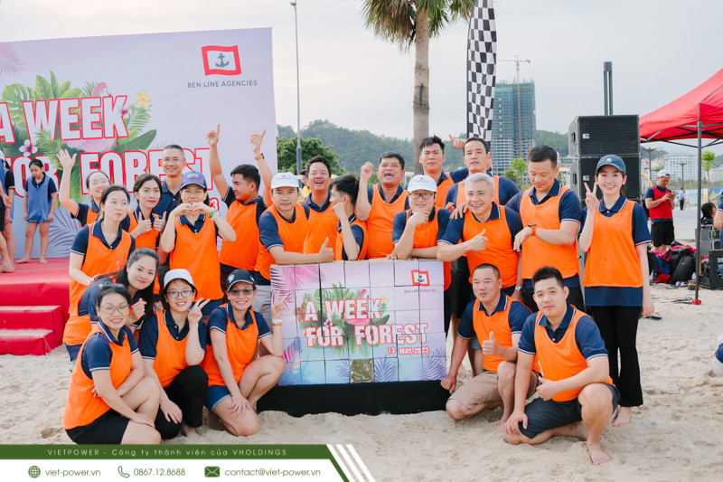 Tổ chức các tour team building trọn gói là dịch vụ luôn được yêu thích tại LuxTour