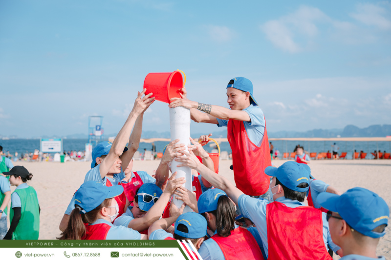 Team building là hoạt động xây dựng đội ngũ gắn kết hiệu quả