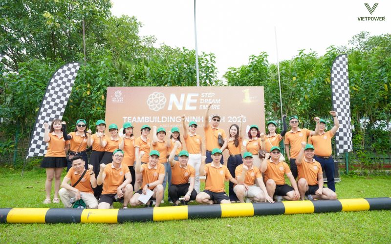 LuxTour mang đến dịch vụ kết hợp team building & du lịch chuyên nghiệp