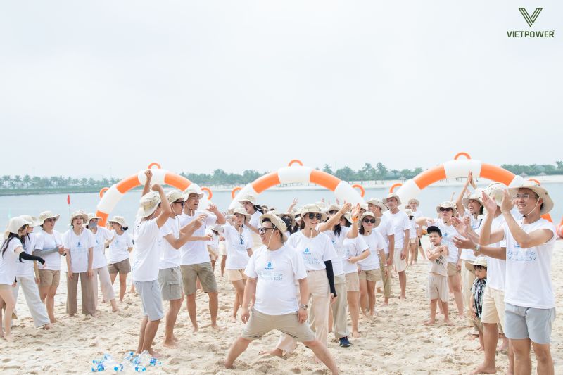 Đồng phục team building đi biển đơn giản