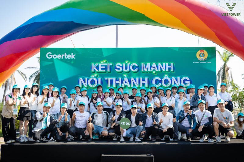 Cần xác định chủ đề và thông điệp của backdrop team building 