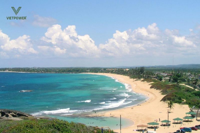 bãi biển Trà Cổ đẹp nhất Quảng Ninh