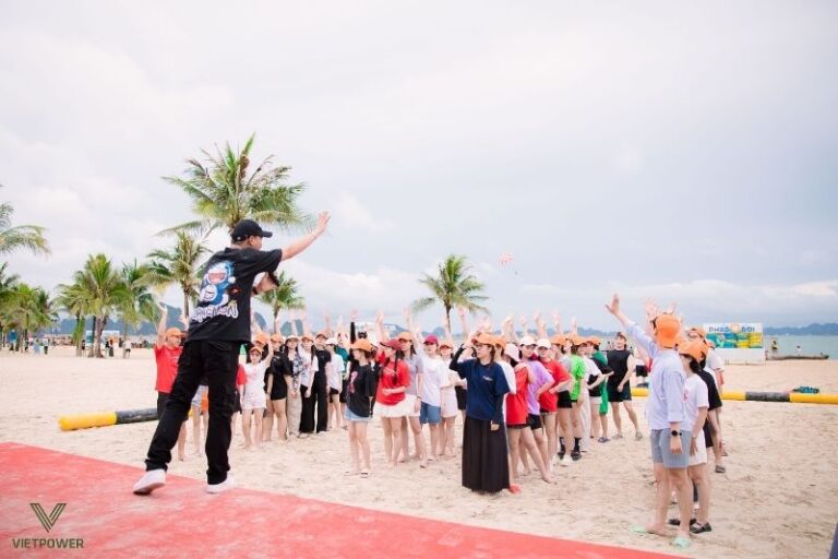 Thuê MC Team Building tại TPHCM chuyên nghiệp, uy tín