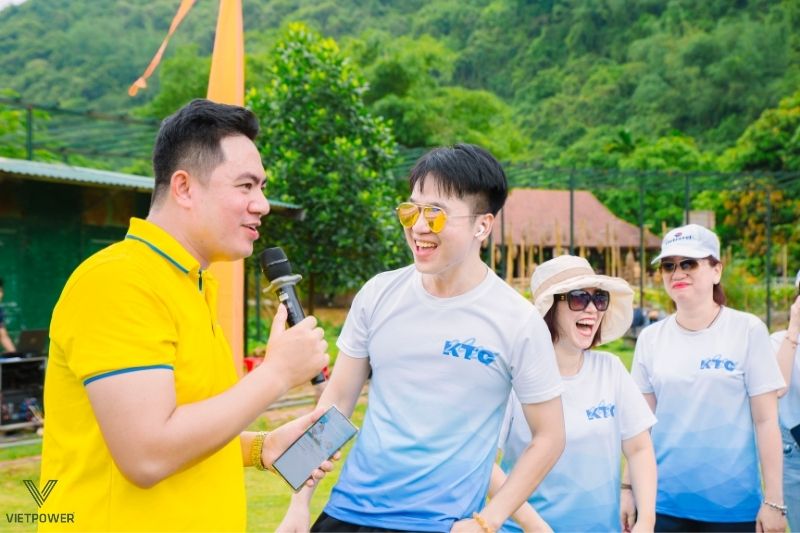 Tiêu chí lựa chọn MC team building chuyên nghiệp