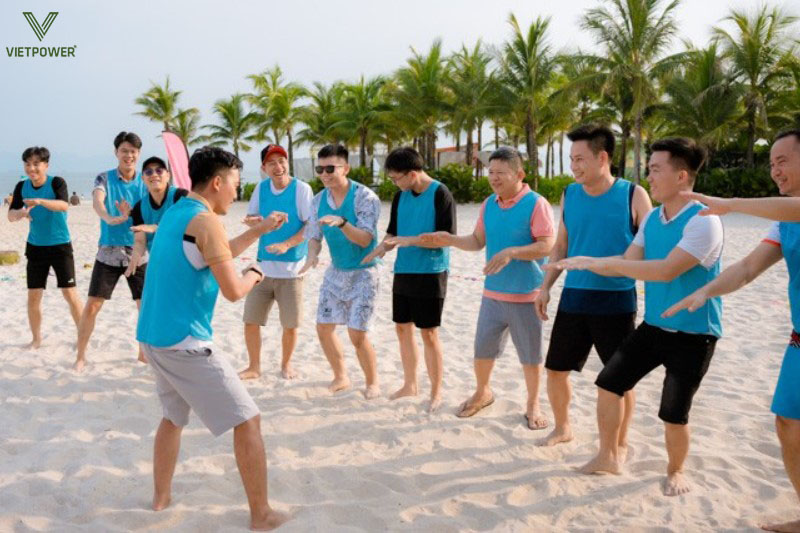 Trò "Chim bay cò bay" tăng sự tập trung và phản xạ nhanh