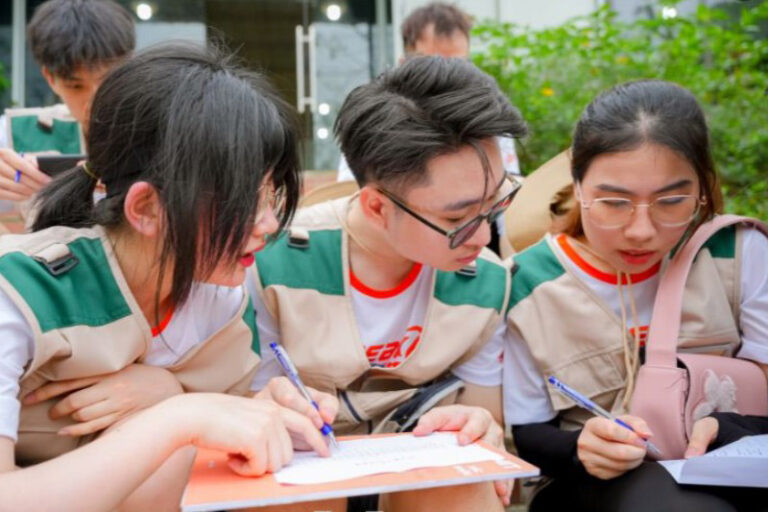 Top 30 trò chơi team building ngoài trời vui nhộn, dễ tổ chức