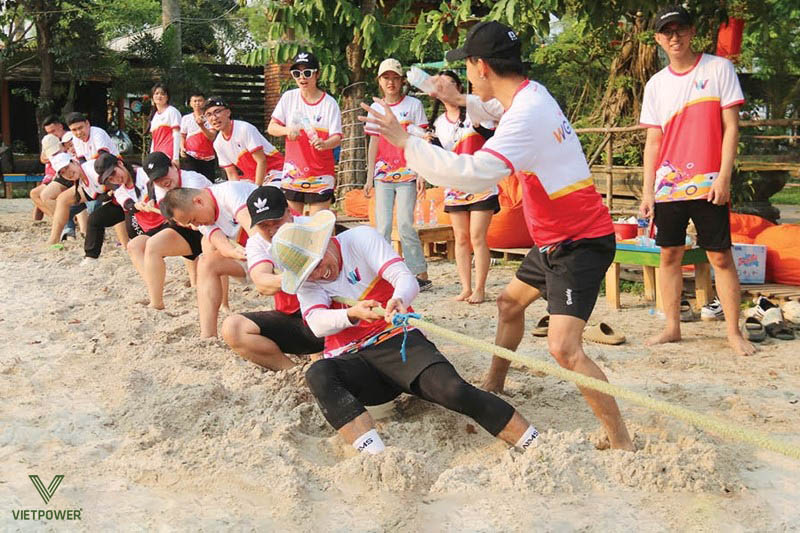 Trò kéo co phát huy sức mạnh tập thể, tinh thần đồng đội và khả năng chịu lực