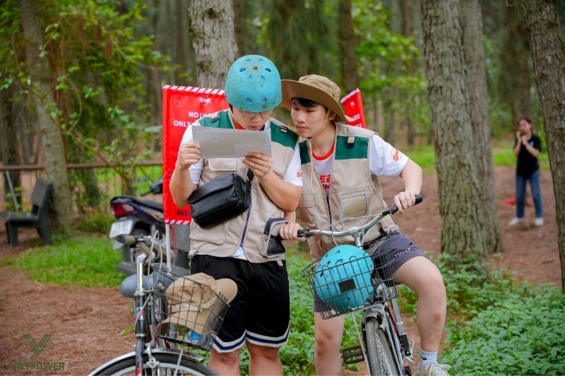 Lợi ích của trò chơi team building trí tuệ