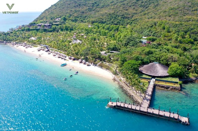 Vinpearl Nha Trang nằm trên đảo Hòn Tre