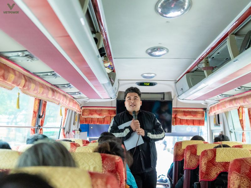 Lịch trình phụ thuộc vào địa điểm, số lượng người, mục tiêu chương trình và ngân sách tổ chức