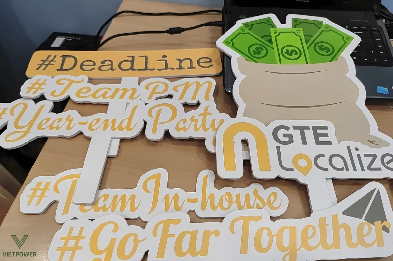 Hashtag hình ảnh vui nhộn