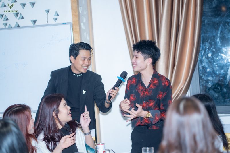 Thử thách trả lời câu đố nhanh không hề dễ dàng