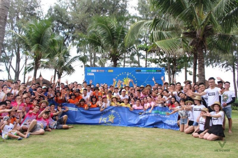 Băng rôn ngang chương trình team building nghỉ dưỡng