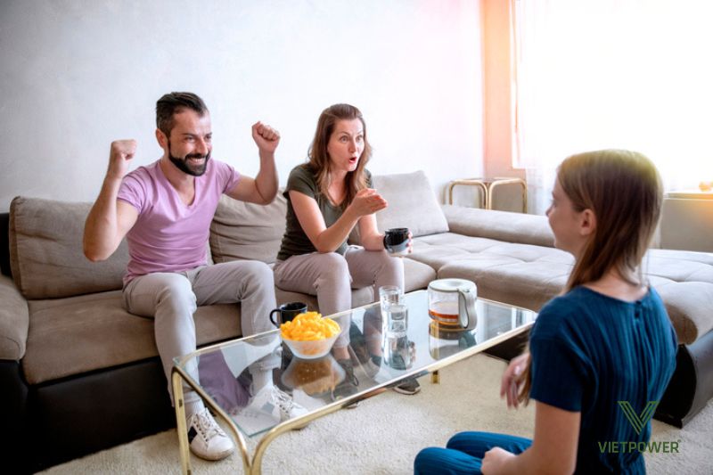 Nối từ là trò chơi trí tuệ đơn giản, giúp rèn khả năng ngôn ngữ và phản xạ nhanh