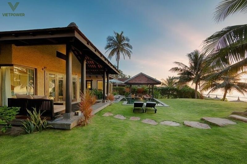 Resort và Khách sạn có bãi biển riêng