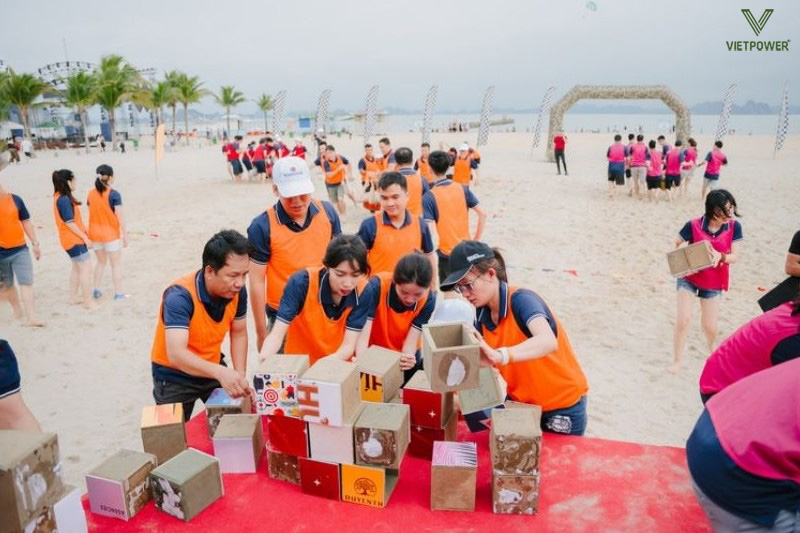 Thử thách “Ai làm tốt hơn” kích thích sự sáng tạo, cạnh tranh lành mạnh và tinh thần đồng đội Thử thách “Ai làm tốt hơn” kích thích sự sáng tạo, cạnh tranh lành mạnh và tinh thần đồng đội