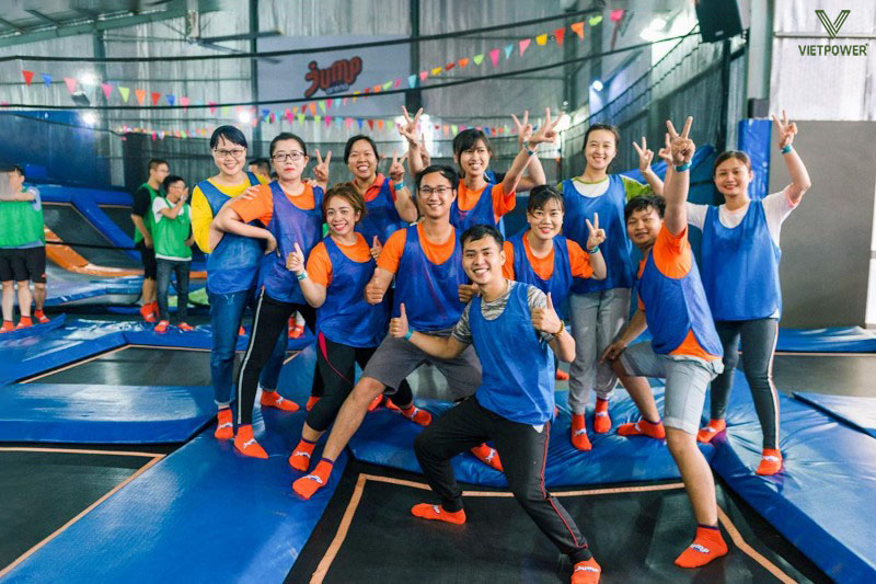 Người tổ chức cần theo dõi, điều phối để mọi người tham gia hào hứng và công bằng Người tổ chức cần theo dõi, điều phối để mọi người tham gia hào hứng và công bằng