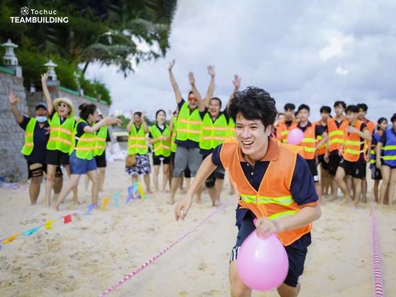 Trò chơi Thổi bóng tiếp sức