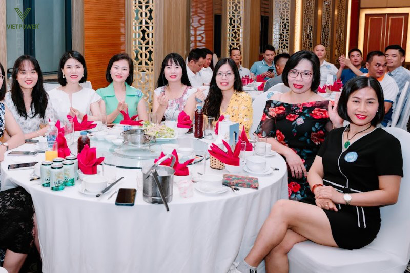 Chủ đề Doanh nghiệp giúp phản ánh giá trị công ty Chủ đề Doanh nghiệp giúp phản ánh giá trị công ty