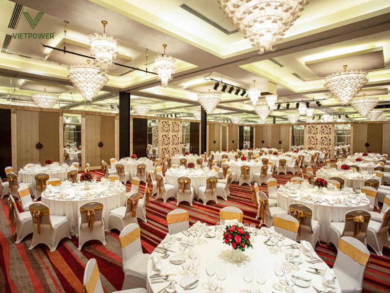 InterContinental Hanoi Westlake mang đến không gian Gala Dinner lãng mạn, sang trọng