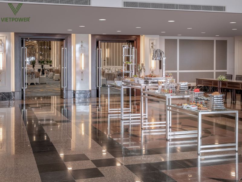 Melia Hà Nội mang đến không gian đẳng cấp cho các chương trình Gala Dinner sang trọng