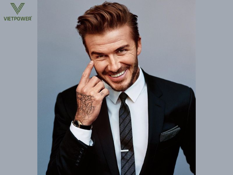 Cavat hoặc nơ khiến bộ đồ hoàn chỉnh hơn