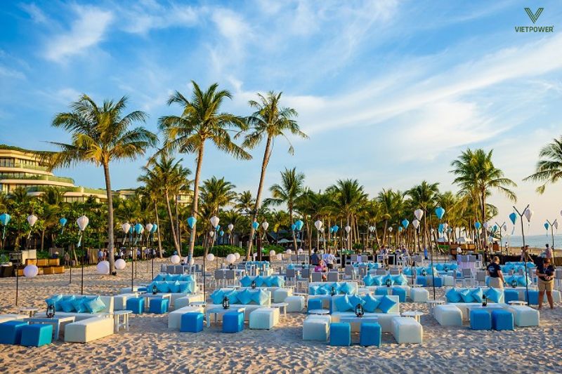 Gala Dinner InterContinental Phu Quoc Long Beach Resort có view hướng biển