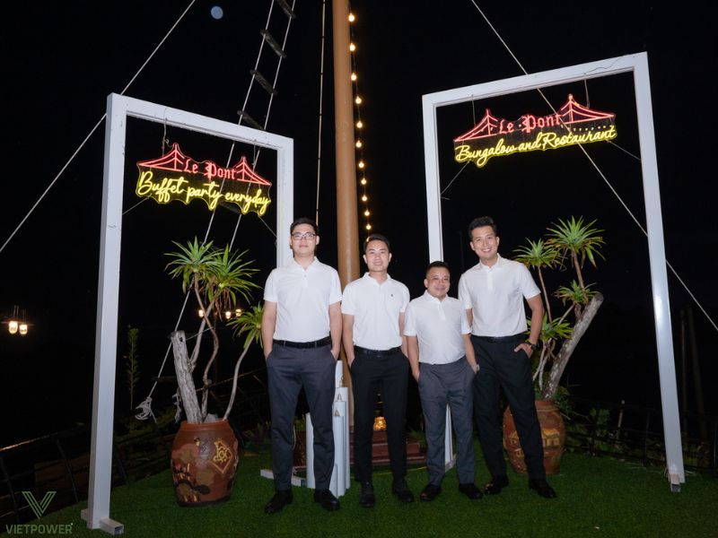 Chủ đề “Đêm nhiệt đới – Tropical Night”