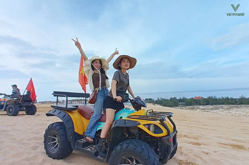 Bạn bè thường cần lời chúc gần gũi, hài hước hoặc kích thích phiêu lưu