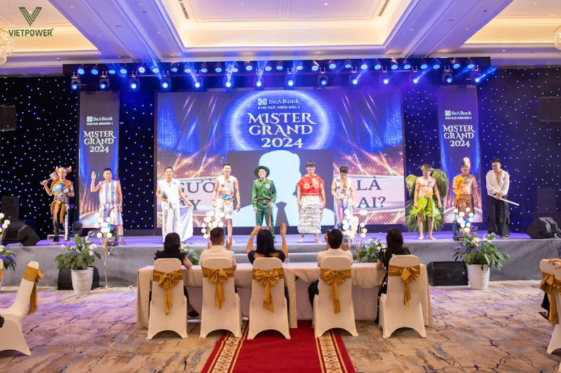 Chuẩn bị kịch bản chương trình Gala Dinner với các tiết mục văn nghệ, kịch, mini game Chuẩn bị kịch bản chương trình Gala Dinner với các tiết mục văn nghệ, kịch, mini game