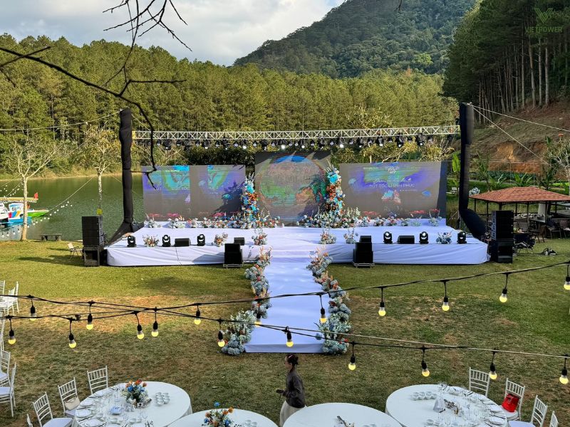 Dalat Edensee Lake Resort & Spa có view sông núi thoáng đãng