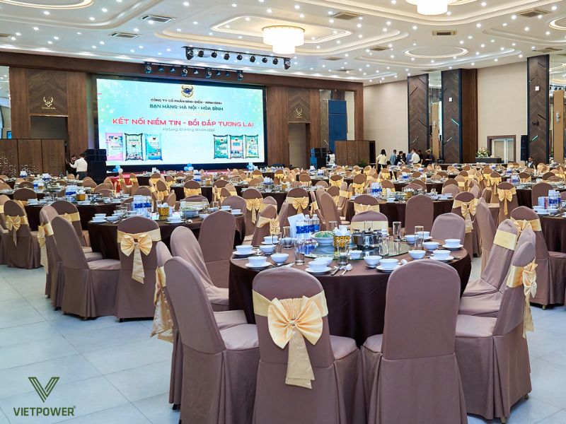 DeLaSea Ha Long Hotel là lựa chọn lý tưởng cho gala dinner quy mô lớn