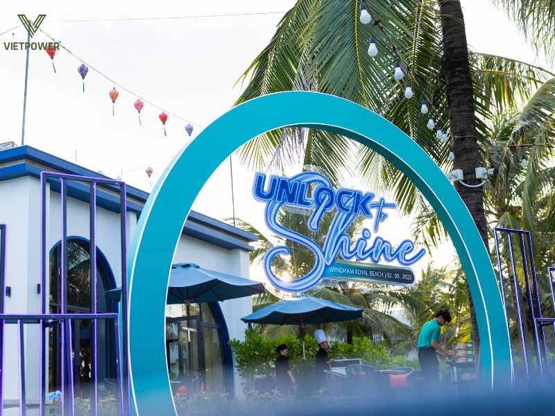 Một theme rõ ràng sẽ giúp định hình toàn bộ phong cách tổ chức