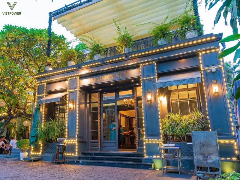 Maison Sen là nhà hàng Buffet cao cấp với không gian hiện đại, thanh lịch kiểu Pháp Maison Sen là nhà hàng Buffet cao cấp với không gian hiện đại, thanh lịch kiểu Pháp