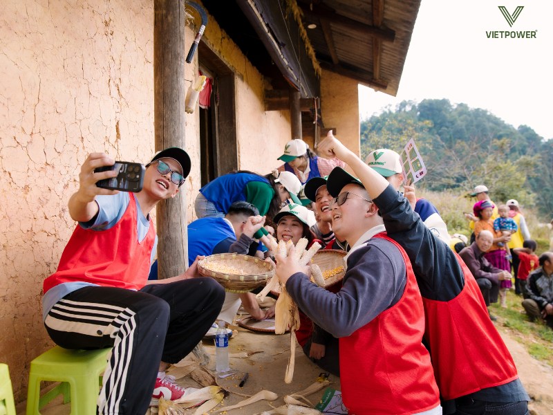 Ghi lại những khoảnh khắc đáng nhớ giúp chuyến đi trở nên sống động và có thể lưu giữ lâu dài