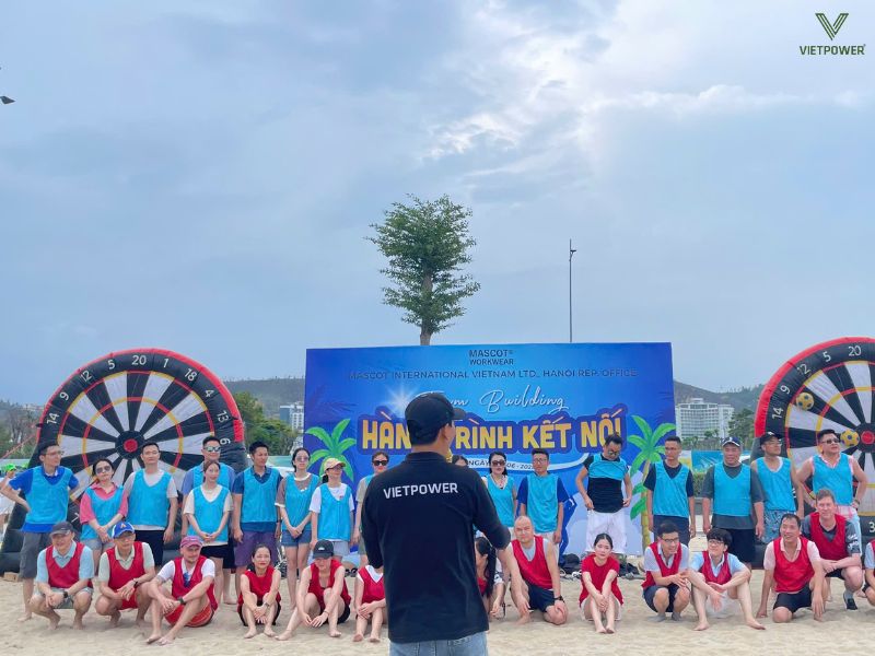 Chọn công ty tổ chức team building tuân thủ quy định pháp luật và có bảo hiểm cho người chơi