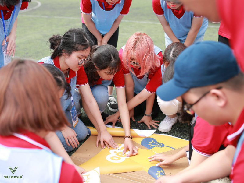 Hoạt động team building adventure Giải mật thư hoặc tìm kho báu Hoạt động team building adventure Giải mật thư hoặc tìm kho báu