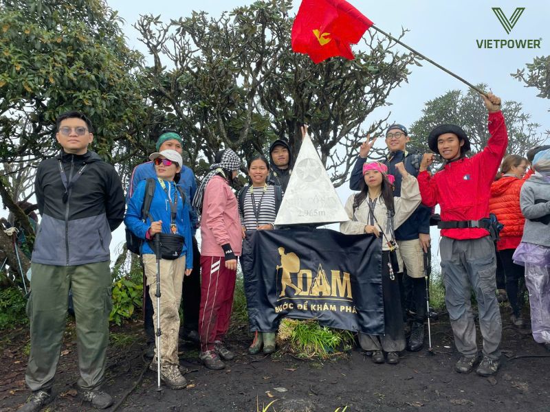 Địa điểm là yếu tố then chốt quyết định sự thành công và chất lượng trải nghiệm của chuyến team building trekking