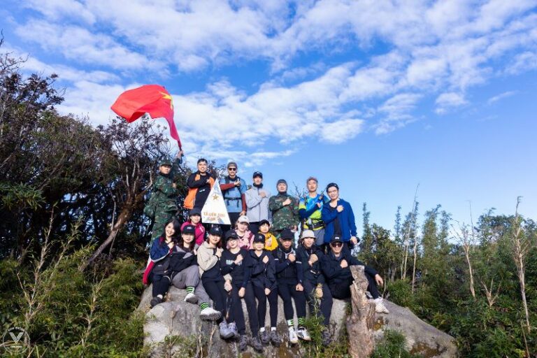 Team building trekking là gì? Các hoạt động tổ chức phổ biến
