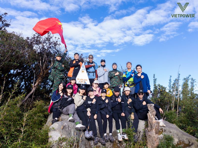 Cùng nhau quay lại điểm kết thúc để chia sẻ cảm nhận, tổng kết những bài học quý giá và tôn vinh tinh thần đồng