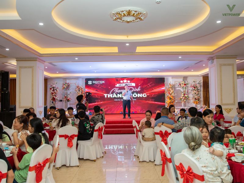 Đặt tên chương trình gala dinner theo chủ đề kỷ niệm thành lập công ty Đặt tên chương trình gala dinner theo chủ đề kỷ niệm thành lập công ty