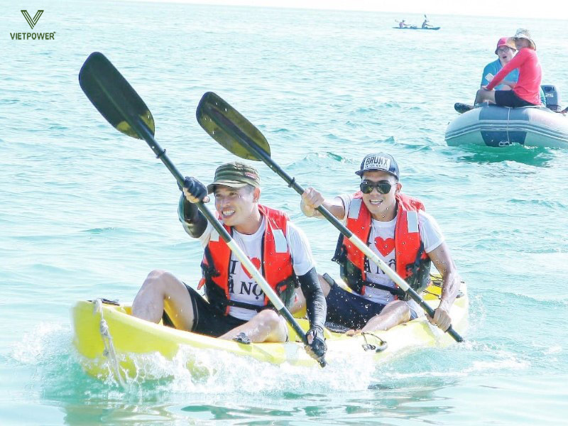 Xu hướng tổ chức team building thể thao mạo hiểm