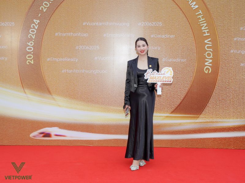 Biến Gala Dinner thành sự kiện thảm đỏ rực rỡ