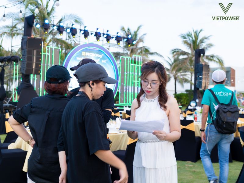 Việc xây dựng timeline và phân công MC – nghệ sĩ rõ ràng là yếu tố quyết định