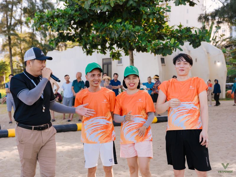 Các hoạt động vận động mạnh hoặc trò chơi mạo hiểm có thể tiềm ẩn nguy cơ chấn thương