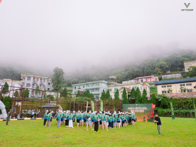 Các hoạt động ngoài trời phụ thuộc nhiều vào thời tiết và môi trường