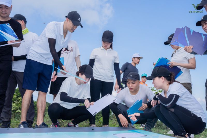 Câu đố logic liên hoàn là chuỗi câu hỏi tưởng rời rạc nhưng lại liên kết chặt chẽ 