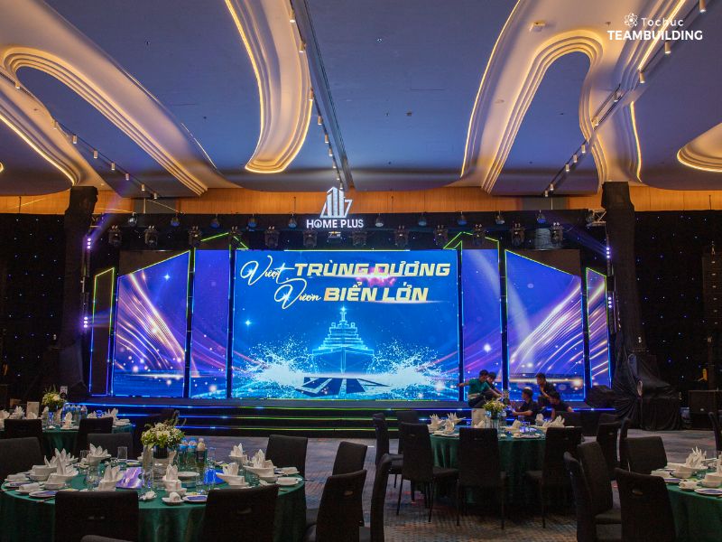 Tổ chức team building Đồi Rồng
